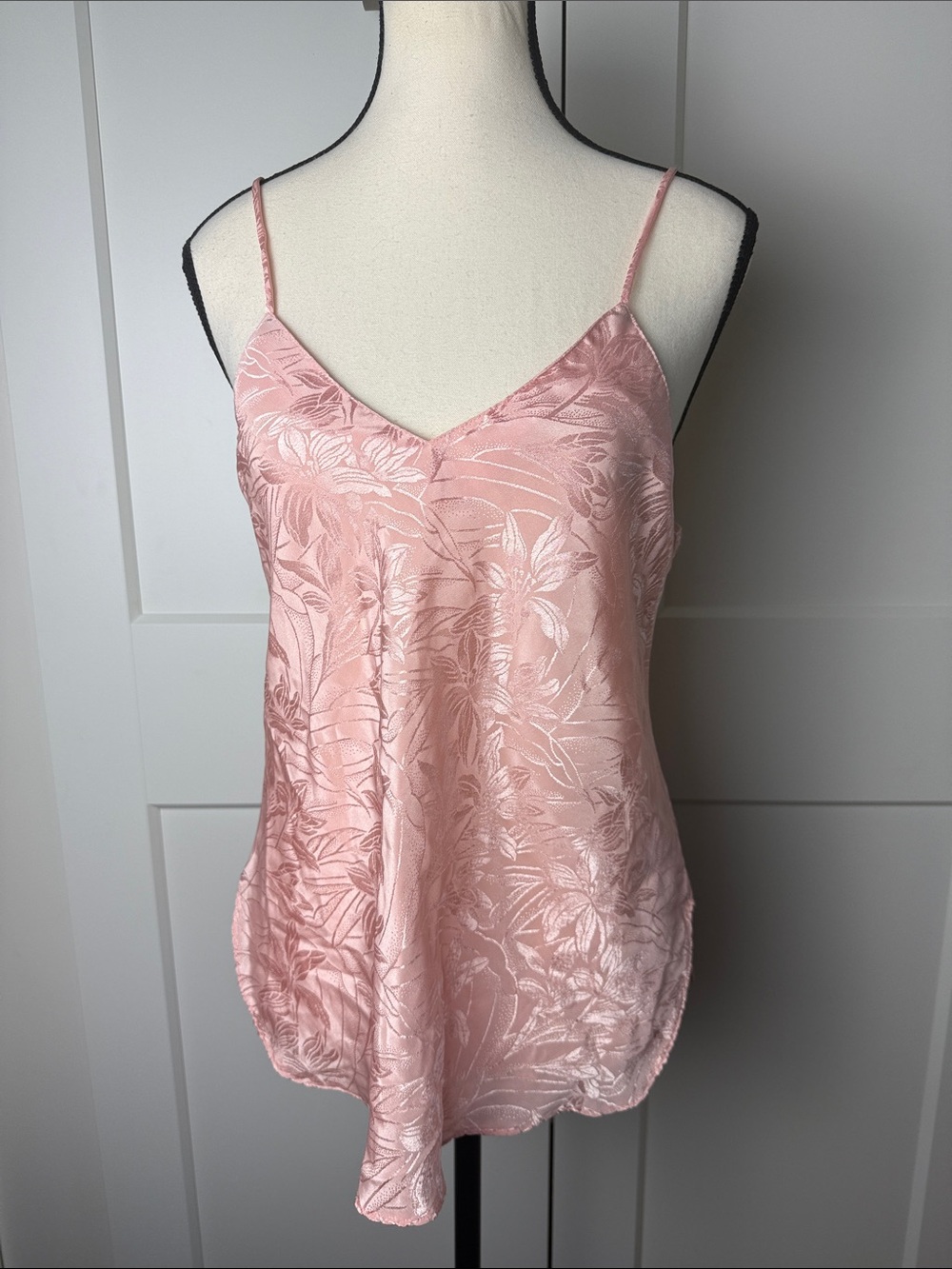 Vintage 90s chemise slip satin finished tank top pajama baby pink large